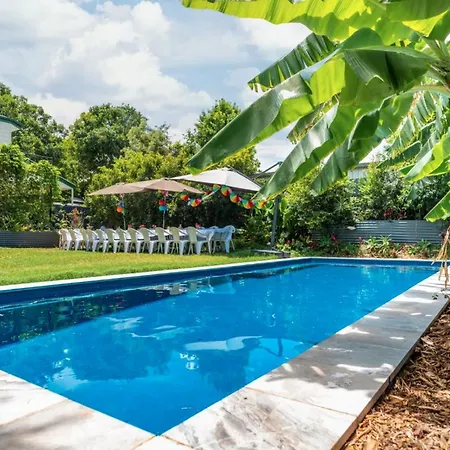 Oxley Mineral Pool & Private Home Suburbanstay Brisbane Exterior photo